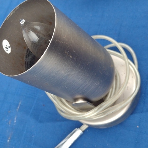 Ground Fault Receptacle and Lamp - Picture 3 of 3